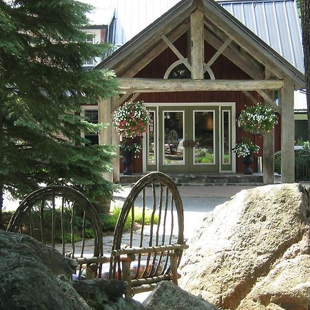 Trillium Resort & Spa Port Sydney Exterior foto