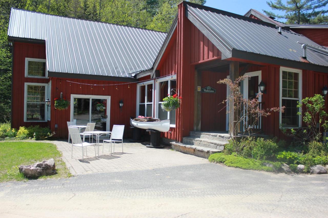 Trillium Resort & Spa Port Sydney Exterior foto