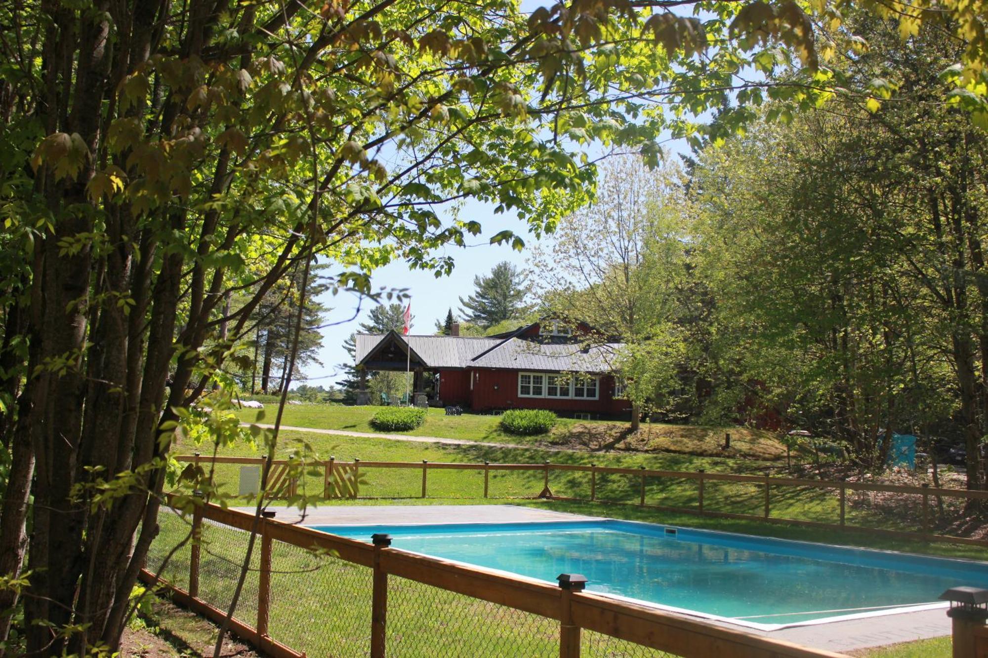 Trillium Resort & Spa Port Sydney Exterior foto